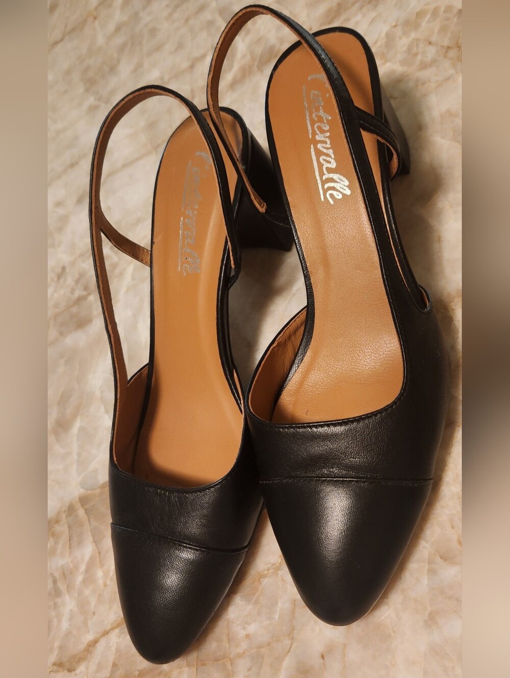 L'intervalle Women's Black Slingback Low Heel Pumps